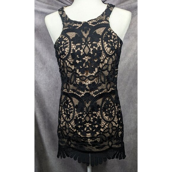 Lovers + Friends Caspian Black Lace Mini Shift Dress Size XS - Picture 6 of 9
